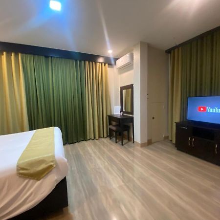 Eight Breeze Baclayon Exterior foto